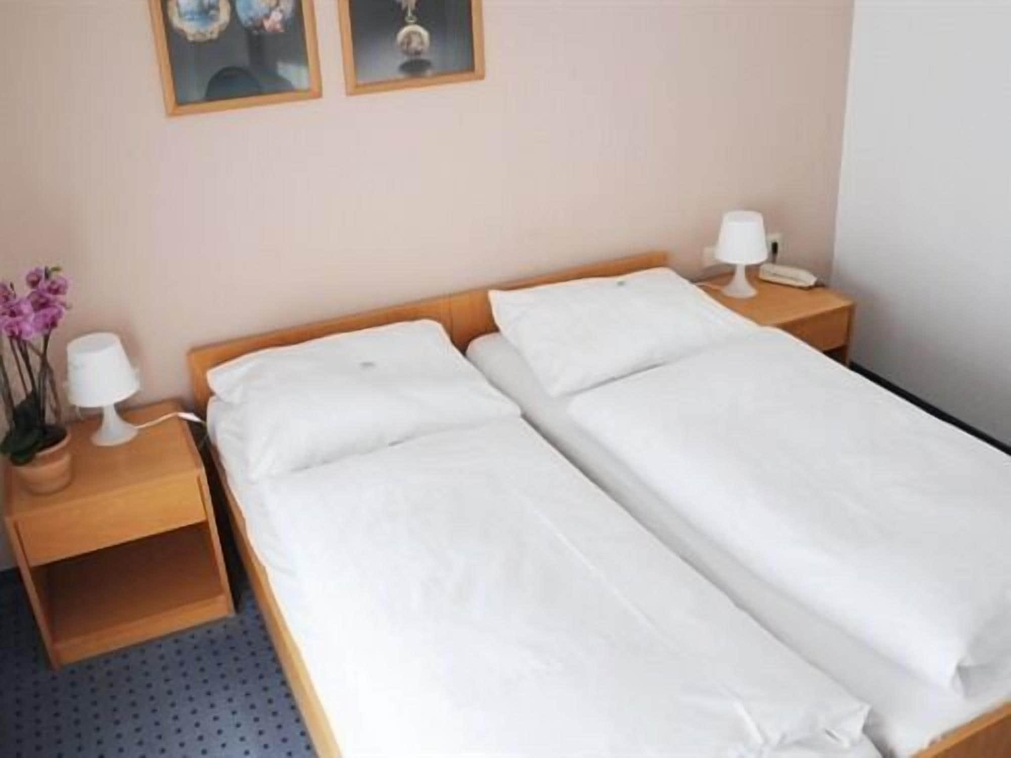 Hotel Ulmer Stuben Eksteriør bilde